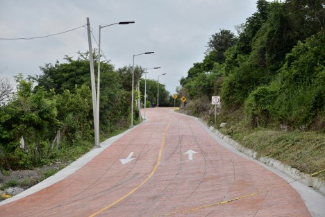 Como parte del evento fue inaugurada la pavimentación con concreto hidráulico de las calles Josefa Ortiz de Domínguez y Poeta Jesús Díaz, las cuales conforman el entronque de acceso. La inversión fue de 14 millones 987 mil 626 pesos e incluyó la recuperación del primer cuadro de la localidad con luminarias, guarniciones, pintura y murales alusivos a la tradición del carnaval.
