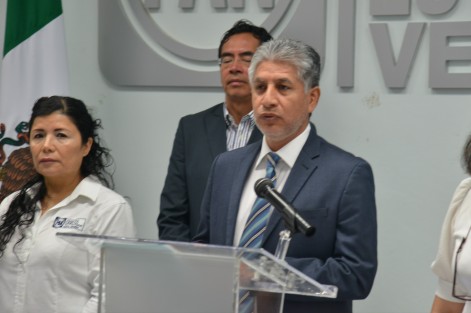 Federico Salomón Molina, presidente del Comité Directivo Estatal del PAN, expuso que cada día nos cuesta más el adquirir los productos de la canasta básica, lo que ha ocasionado que la pobreza extrema se incremente en un 12.5% en las zonas urbanas y en un 12.7 en la zona rural en lo que va del 2022.