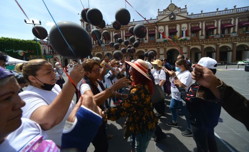 Como cada año, diversos colectivos de búsqueda realizan manifestaciones este día para exigir al gobierno que cesen las desapariciones y, sobre todo, que se agilicen las investigaciones por parte de la Fiscalía General del Estado (FGE) para dar con el paradero de quienes aún no han sido localizados.