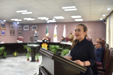 La diputada Nora Jéssica Lagunes Jáuregui presentó un Anteproyecto de Punto de Acuerdo para que el Congreso exhorte a PROFEPA, CNANP y SEDEMA, a fin de que emitan a esta Soberanía un informe de las acciones implementadas para combatir la tala inmoderada en el Parque Nacional Pico de Orizaba, además de realizar presencia más activa para la vigilancia en el cumplimiento de la Ley Ambiental.