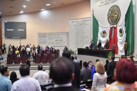 Por Acuerdo de la Junta de Coordinación Política (Jucopo), la LXVI Legislatura del Estado de Veracruz modificó la integración de diversas Comisiones Permanentes, en atención a la solicitud presentada por el grupo legislativo de Morena y para incorporar a estas tareas a la diputada Elisa Mohedano Orellán
