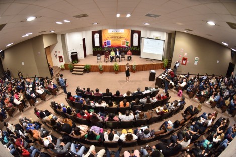 La Comisión Permanente de Gobernación de la LXVI Legislatura, en coordinación con la Comisión Estatal de Búsqueda de Veracruz y el Instituto para la Investigación de los Derechos Humanos y los Estudios de Género AC (IIDHEG), realizó el foro informativo sobre el proyecto de actualización de la Ley en Materia de Desaparición de Personas para el Estado de Veracruz, con la participación de autoridades, expertos en la materia, colectivos y público en general.

