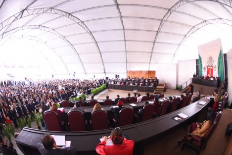 En sesión solemne, celebrada en la Fortaleza de San Carlos, municipio de Perote, Veracruz, la LXVI Legislatura, el Gobierno del Estado y el Poder Judicial estatal, entregaron al Doctor Héctor Vázquez Leal la medalla Heberto Castillo Martínez 2022.