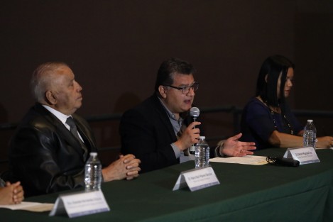 Las y los veracruzanos mayores de 18 años, instituciones de educación superior, centros de investigación, asociaciones civiles y empresas interesadas en participar, podrán enviar hasta dos proposiciones, como máximo, en alguno de los siguientes temas: salud, agua, educación, cultura, vivienda, soberanía alimentaria, agentes tóxicos y procesos contaminantes, seguridad humana, sistemas socio-ecológicos, energía y cambio climático, incluyendo transición energética. 