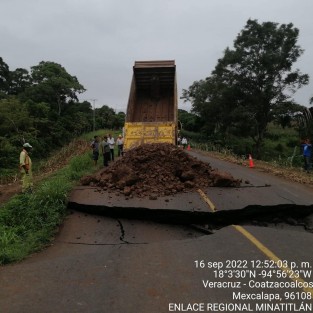 El Gobernador Cuitláhuac García informó a través de redes sociales, la atención que se está dando a afectados y afectaciones, por las lluvias, en distintos puntos de la entidad.