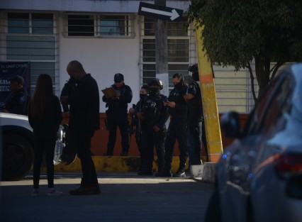 Un lesionado fue trasladado a un nosocomio para su atención médica y lamentablemente una persona falleció en el lugar,  informó la Secretaría de Seguridad Pública.