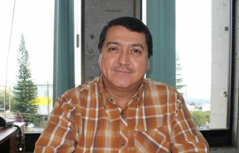 Para evitar ambigüedades respecto a salarios vencidos y, al mismo tiempo, cumplir y garantizar los derechos laborales y el derecho a una justicia más ágil en materia laboral para los trabajadores, el diputado Ramón Díaz Ávila presentó una Iniciativa con Proyecto de Decreto que reforma el Artículo 45 de la Ley Estatal del Servicio Civil del Estado de Veracruz de Ignacio de la Llave. 
