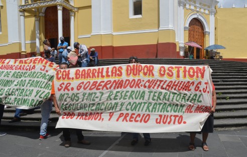 Los inconformes son en su mayoría de: Coatzacoalcos, Cosoleacaque, Nanchital, Minatitlán, pero también de Pánuco, y desde hace 12 años iniciaron con la solicitud para contar con la certeza jurídica de los terrenos que habitan actualmente.