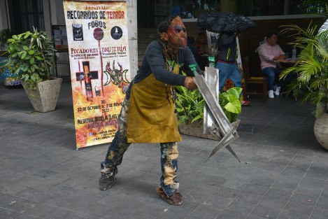  Organizadores informaron de las actividades del festival Recorridos de Terror, a realizarse en la exfábrica de San Bruno y Transmundo Teatro, del 22 de octubre al 2 de noviembre.