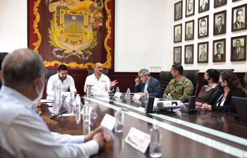 En Sesión Ordinaria del Consejo de Seguridad Pública Municipal se presentó el informe mensual de avances operativos, donde se dio a conocer que se contempla reforzar este rubro en 2023 con la inversión de más recursos para la contratación de personal, capacitación y compra de equipo.