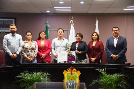 La LXVI Legislatura de Veracruz recibió, por conducto de la Comisión Permanente de Vigilancia y de parte de la auditora general del Órgano de Fiscalización Superior del Estado (Orfis), Delia González Cobos, el Informe General de la Fiscalización Superior a la Cuenta Pública 2021.
