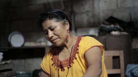 Mamá, largometraje del cineasta mexicano-tsotsil Xun Sero que busca reflexionar sobre la violencia naturalizada en las familias a través del diálogo de una madre con su hijo, entre los filmes que se presentarán en la GACX como parte de Ambulante 2022.