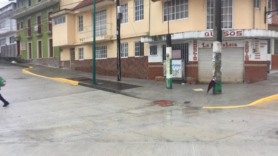 El Ayuntamiento de Xalapa informó que a partir de este lunes será reabierta ala circulación la calle Sayago, se harán trabajos de jardinería y detalles. 