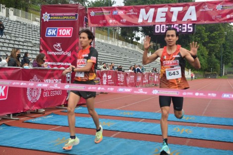 En las categorías femenil y varonil libre en 5 KM, el premio al primer lugar fue  de 2,000 pesos en efectivo para Zenaida Ávila Aguilar y César Samir Huerta Domínguez; segundo lugar, 1,500 pesos para Laura Helena Álvarez Márquez y Antonio Edilson Hernández Herrera y tercer lugar 1,000 pesos para Flor Sarahi Domínguez Aguilar y José de Jesús Sánchez Ronzon, respectivamente. 