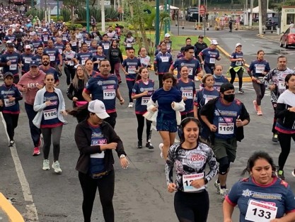 En el evento contó con la distinguida participación del Gobernador del Estado, @CuitlahuacGJ, así como servidoras y servidores públicos del Estado, elementos de seguridad pública y familias veracruzanas. 