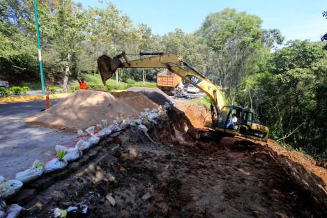 El próximo año se proyecta desarrollar un proyecto integral que incluye banquetas, guarniciones y obras complementarias. 