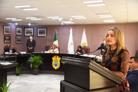 La diputada Maribel Ramírez Topete propuso, mediante una iniciativa de decreto, que el Parlamento de las Mujeres Veracruzanas, a cargo de la Comisión Permanente para la Igualdad de Género, se realice en la segunda semana del mes de febrero de cada año.