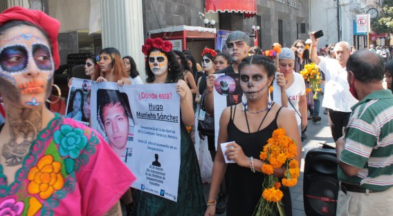 Esta intervención se realizó en solidaridad con los Colectivos de Búsqueda de Personas, bajo la dirección general de Leticia Velasco
