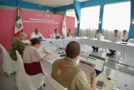  El gobernador Cuitláhuac García Jiménez, anunció que se mantiene la campaña no te la juegues con las drogas encaminada a persuadir a la juventud para que eviten el consumo de estupefacientes.