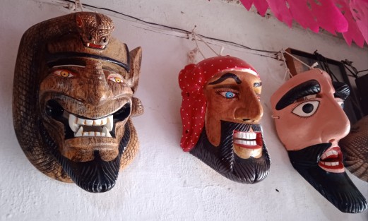Miles de turistas visitaron Naolinco en estos días de muertos, al decir los visitantes hasta más de dos horas de camino se hicieron para poder llegar a este rincón de Veracruz que sigue siendo uno de los lugares favoritos de los locales y extranjeros.