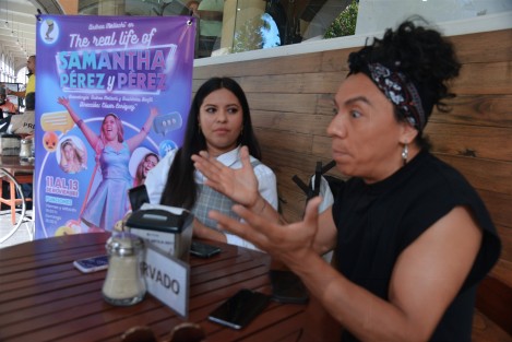  Samantha Pérez y Pérez y el actor César Enríquez  anunciaron la obra de teatro The real life que busca concientizar sobre la depresión y el respeto a los derechos humanos.