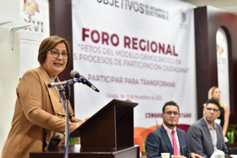 Impulsar los presupuestos participativos es sembrar la semilla en tierra fértil, afirma la diputada Margarita Corro, quien reconoció la labor de su homólogo, Genaro Ibáñez. 