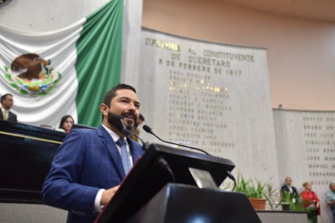 El diputado Jaime Enrique de la Garza Martínez presentó al Pleno del Congreso una iniciativa que busca crear el Instituto para los Derechos y la Inclusión de las Personas con Discapacidad y Trastorno del Espectro Autista del Estado de Veracruz (IDIDISTEA), estableciendo sus órganos de Gobierno y consulta, así como la Junta de gobierno, su Dirección General y Consejo Consultivo. 