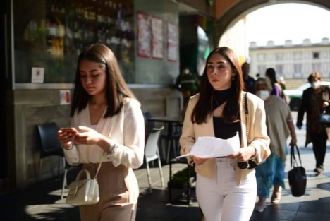 Mina Viviana y Luisa Fernanda Franco, hijas de Rogelio N, señalaron que el Gobierno Estatal protege a su madre, Guillermina Alvarado, pese a que todo lo que ella argumenta es mentira. En su conferencia de café las acompañó Mercedes Castán, mamá del ex secretario de Gobierno.