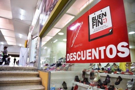 La Dirección de Seguridad Ciudadana y Tránsito Municipal emitió una serie de recomendaciones para inhibir la comisión de delitos ante el inicio de la temporada de descuentos en comercios conocida como Buen Fin.

