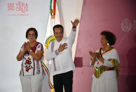 El Gobernador Cuitláhuac García Jiménez rindió su IV Informe de Gobierno en Pánuco, Ver.. Estuvieron presentes la presidenta del Poder Legislativo, Margarita Corro, y la del Poder Judicial, Inés Romero.   