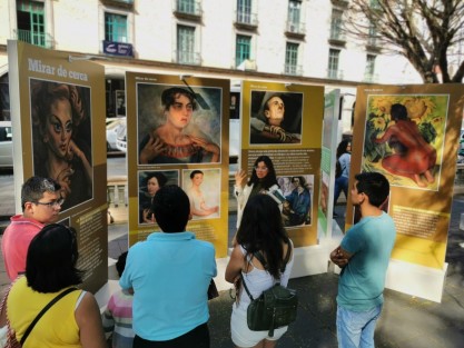 El Instituto Veracruzano de la Cultura y la Benemérita Escuela Normal Veracruzana “Enrique C. Rébsamen” invitan a conocer la galería abierta Diego Rivera, que estará ubicada en el pórtico de la institución a partir del jueves 24 de noviembre para el disfrute de todos los públicos y especialmente para que los estudiantes normalistas, así como las infancias que cursan el Jardín de Niños Experimental y la Escuela Primaria Práctica Anexa a la Normal, se acerquen a conocer la obra de Diego Rivera. 