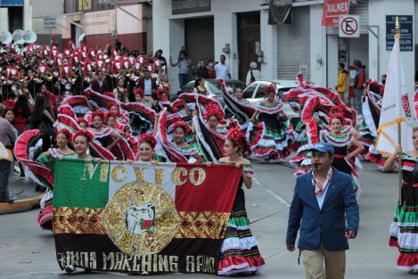 Debido a las obras en algunas calles de la capital, el desfile conmemorativo al CXII Aniversario del inicio de la Revolución Mexicana tomó una ruta diferente a la habitual. 