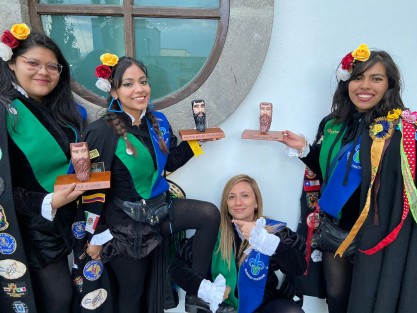 Una vez más la Tuna Femenil de la Universidad Veracruzana arrasa, al conseguir 3 de los 7 premios del  1er Certamen Nacional de Tunas, San Pedro Apetatitlán, Tlaxcala:  Mejor baile de Pandereta, Tuna más Tuna y Mejor Tuna. TFUV