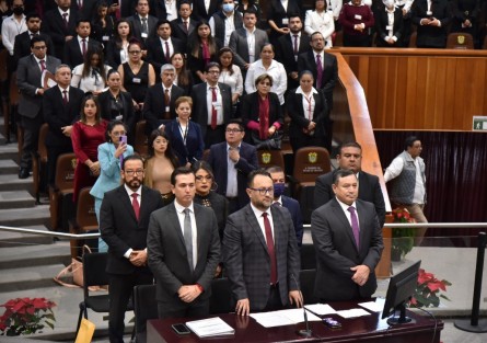 La Comisión Permanente de Comunicaciones de la LXVI Legislatura, atendió la comparecencia del titular de la Secretaría de Infraestructura y Obras Públicas (SIOP), Elio Hernández Gutiérrez, quien destacó la inversión que en la materia ha realizado el gobierno estatal durante el cuarto año de gestión.
