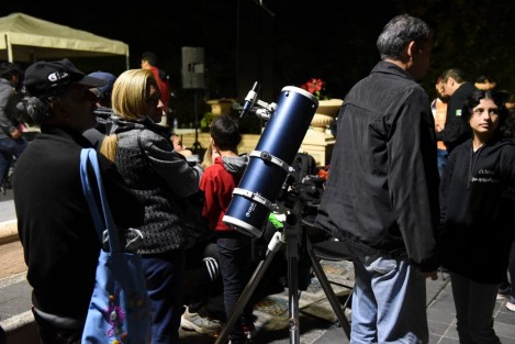 El evento fue organizado por la Agencia Espacial Mexicana, la Sociedad Astronómica del Estado de Veracruz, el Instituto Nacional de Astrofísica, Óptica y Electrónica, la Universidad Nacional Autónoma de México (UNAM), el Instituto Politécnico Nacional (IPN), el Coveicydet, el Colegio Las Hayas y la Comisión de Ciencia y Tecnología del Ayuntamiento, presidida por el regidor Carlos Rugerio Martínez. el municipio. 
