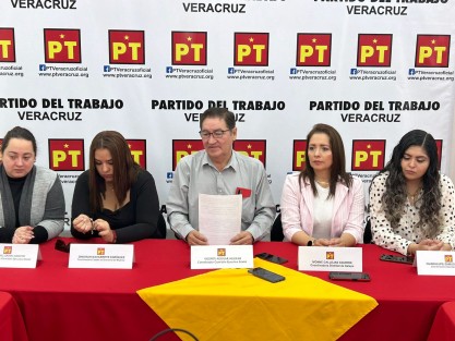Tras el inicio de los informes de labores de los alcaldes de Veracruz, el coordinador estatal del Partido del Trabajo (PT), Vicente Aguilar Aguilar, pidió a los ediles que no mientan en los resultados que den a conocer de sus gobiernos.
