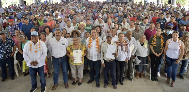El Gobernador precisó que sumando los documentos de este miércoles son ya 20 mil 757 a través de 59 jornadas itinerantes; es decir, todos los fines de semana del año, mientras el levantamiento de depósitos de sucesores registra  9 mil 483, lo que se traduce en casi 10 mil ciudadanos que se han ahorrado el viaje a la capital del estado, mismos que en un lapso de 60 días reciben su constancia gratuita.