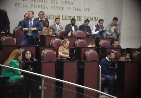 Con la presencia de la mayoría de diputados se realizó la última sesión del Congreso del este año.