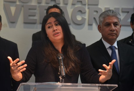 Lo anterior, tras la designación como magistrado del recién creado Tribunal de Justicia Administrativa del Estado de Veracruz, de Rubén Hernández Mendiola, quien fungía como representante del PAN ante el Organismo Público Local Electoral (OPLE); y es que tres panistas votaron a favor de estas designaciones. 