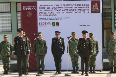 Este jueves se llevó a cabo la ceremonia de toma de protesta y posesión del cargo al  Coronel de Infantería diplomado de Estado Mayor Waldo Franceschy Santos, como jefe de estado mayor de la 26/a zona militar en campo militar No.26-A. 