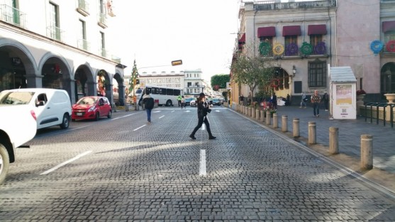 La mañana de este miércoles se reportó una fuga de gas sobre la calle Enríquez, proveniente de una toma ubicada en el edifico Nachita, del centro de la ciudad; cuerpos de emergencia acudieron para atenderla y el paso fue bloqueado por algunos minutos.