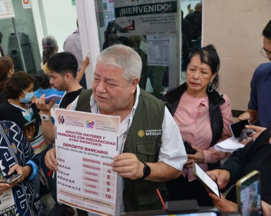 El delegado federal Manuel Huerta, anunció el calendario de atención en Xalapa, que por será con base en la inicial de su apellido. Agregó que todos los inscritos en el programa de apoyo, ya tienen depositado el dinero, por lo que no es necesario hacer filas, ya que la tarjeta es aceptada en muchos comercios. 