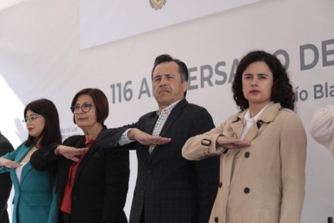 En ese sentido, la secretaria del Trabajo y Previsión Social del Gobierno Federal, María Luisa Alcalde Luján, afirmó que los ideales de Río Blanco son guía de la política laboral de la Cuarta Transformación, cuyo objetivo es recuperar el valor del trabajo mediante un nuevo modelo laboral.