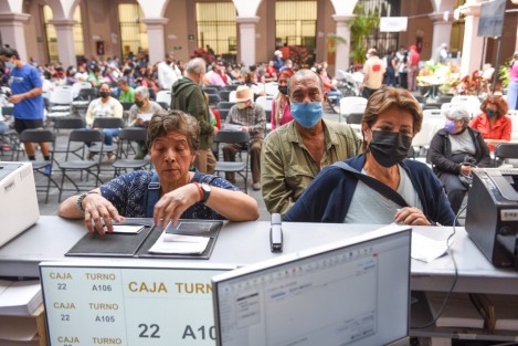 Como parte de la campaña masiva del Predial 2023, en solo 15 días se ha registrado el pago de 61 mil 712 predios construidos de un total de 135 mil, lo que representa un incremento de 9.44 por ciento respecto de lo obtenido para estas mismas fechas durante el año anterior, afirmó la directora de Ingresos, Patricia Ortega Pardo. 

