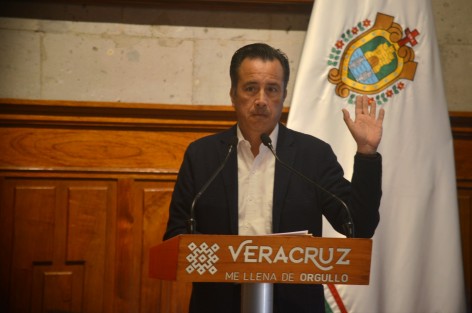 El mandatario estatal destacó que el objetivo de este tipo de torneos es acercar a los jóvenes a la actividad deportiva, así como alejarlos del consumo de drogas, y con ello evitar que se inmiscuyan en actividades delincuenciales.

