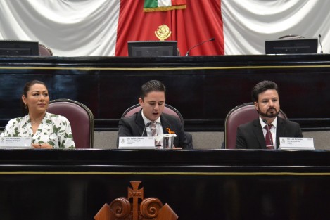 La auditora general del Órgano de Fiscalización Superior, Delia González Cobos, compareció ante el Congreso del Estado. Aseguró que su principal reto ha sido demostrar que el ORFIS actúa con integridad, imparcialidad y transparencia.