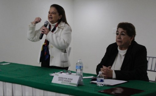 La diputada federal Ivonne Cisneros se reunió con integrantes de COPIPEV, a los que impartió la conferencia Sistema Pensionario en México: situación actual y perspectivas. 
