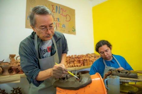 En el TAP se cuenta con alumnos desde los 6 años, hasta adultos mayores, además de que para participar no se necesita ser vecino de la colonia Higueras, pues todas y todos son bien recibidos en estos talleres gratuitos. 

