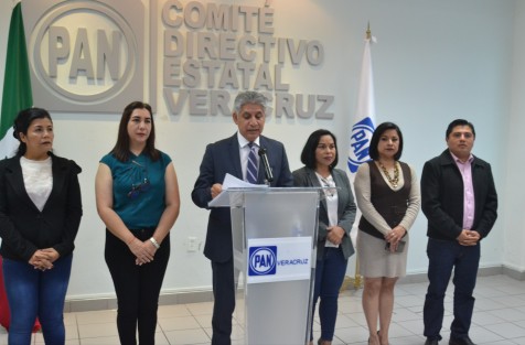 Federico Salomón Molina, presidente del Comité Directivo Estatal del PAN, Dijo que con el plan B de la reforma electoral  relacionadas con la propaganda gubernamental y la de responsabilidades administrativas violan todos los principios democráticos por lo que se ha trabajado tanto y que garantizan unas elecciones limpias y con piso parejo para todas y todos.