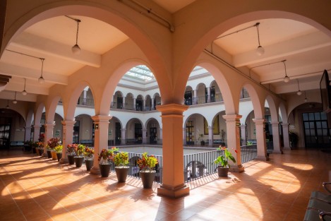  En cumplimiento a las condiciones generales de trabajo que rigen al personal sindicalizado al servicio del Ayuntamiento de Xalapa, este lunes 6 de febrero permanecerá cerrado el Palacio Municipal, reanudándose las actividades el martes 7 de febrero en el horario habitual.

